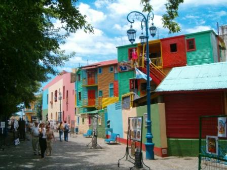 Kolorowa dzielnica "tanga" Buenos Aires.