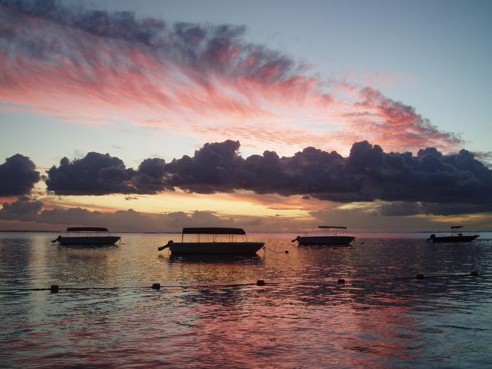 Mauritius. Zachód słońca nad oceanem
