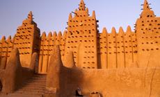 Wielki Meczet w Dżenne w środkowym Mali