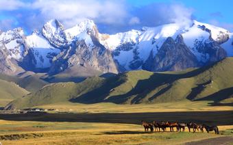 Góry Pamiru  w Kirgistanie