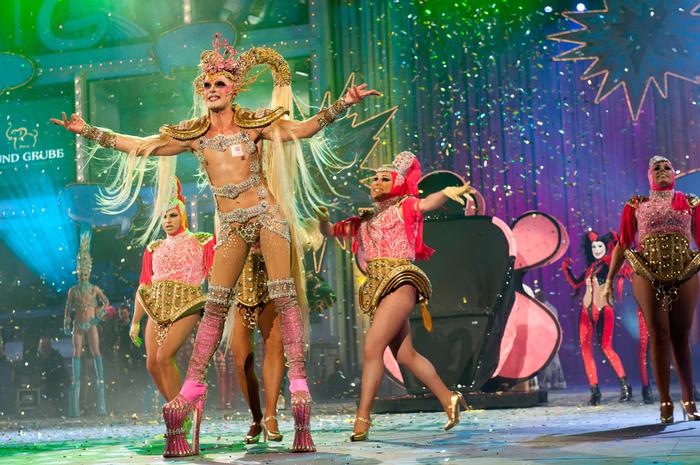 Wyspy Kanaryjskie - Karnawał w Las Palmas, pokaz Drag Queen