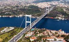 Fatih Sultan Mehmet Bridge w Stambule