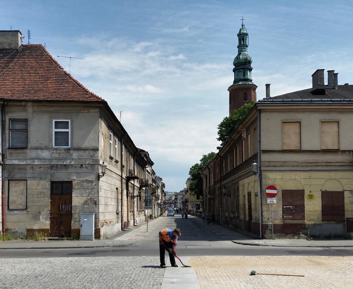 Kamieniczki przy Rynku oraz wieża radomskiej fary