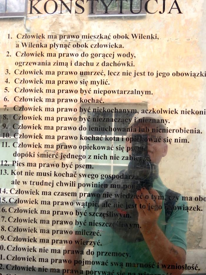 Konstytucja Republiki Zarzecza w języku polskim