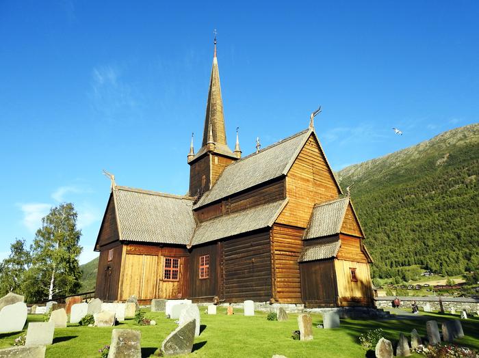 Stavkirke w Lom