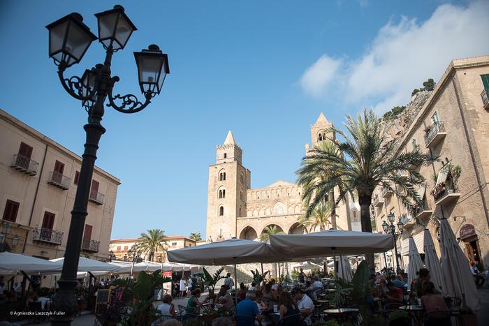 Piazza Duomo, Cefalu