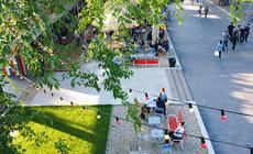Widok z pubu na dachu – Design Terminalu, Budapeszt