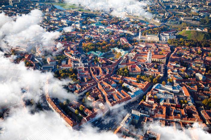 Stare miasto w Wilnie z lotu ptaka
