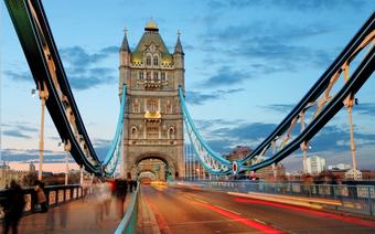 Tower Bridge w Londynie