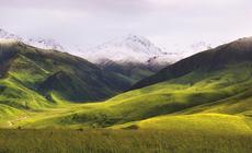 Wbrew stereotypom Kazachstan to nie tylko stepy, ale także góry Tien-szan, lasy i półpustynie