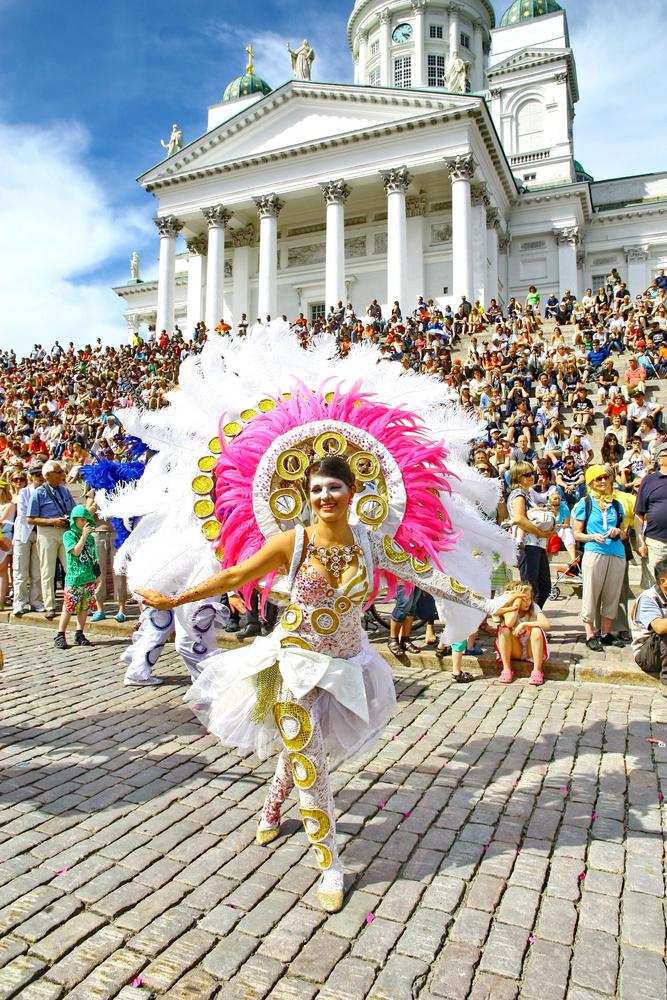 Finlandia, letni karnawał w Helsinkach