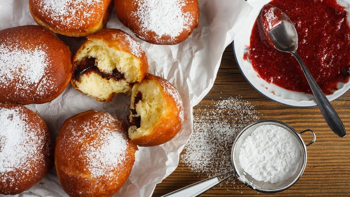 W tłusty czwartek pączki smakują najlepiej