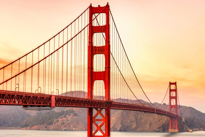 Golden Gate Bridge w San Francisco