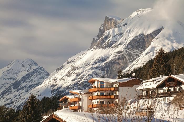 Austria. Alpaki z Seefeld uczą uwazności