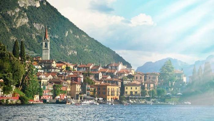 Varenna nad słynnym włoskim jeziorem Como