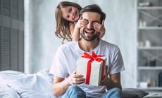Dzień Ojca 2021. Jak i kiedy obchodzimy to święto w Polsce i za granicą?