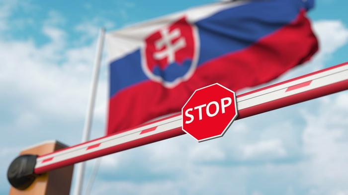 Słowacja zamyka niektóre przejścia graniczne z Polską