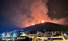 Pożary w Chorwacji. Trogir walczy z ogniem