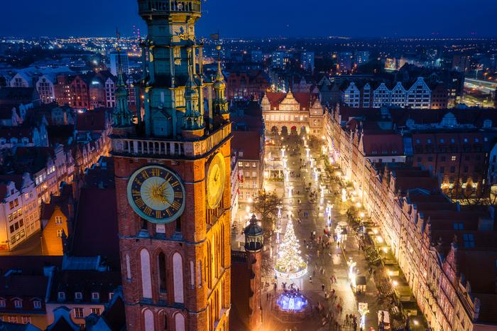 Jarmark bożonarodzeniowy w Gdańsku od zawsze przyciąga tłumy 