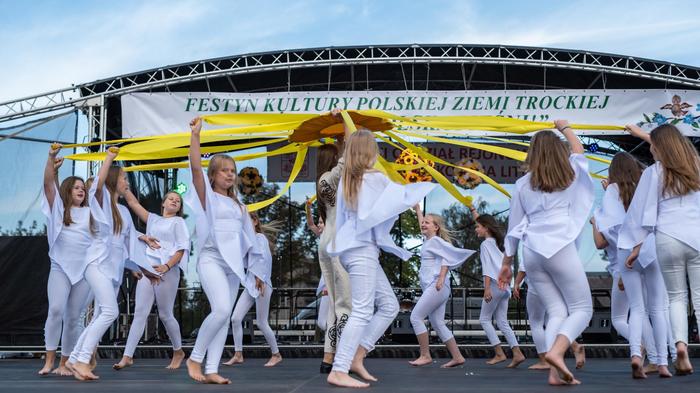Festyn Kultury Polskiej Ziemi Trockiej – pomost łączący kultury i pokolenia